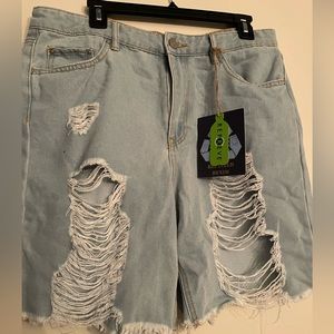 Distressed denim Bermuda shorts